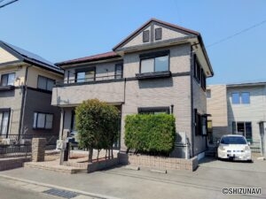 富士市宮下中古住宅　南東角地　駐車場4台分　富士南小・中校区の物件画像
