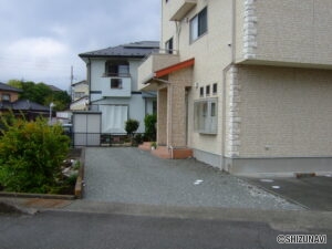 入山瀬店舗併用3階建　外観4