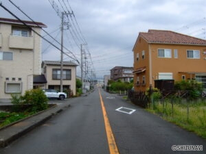 入山瀬店舗併用3階建　外観9