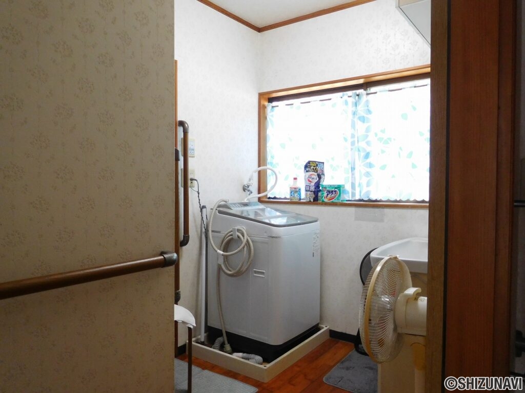 沼津市原　中古住宅
