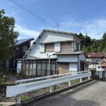 南面から見た外観