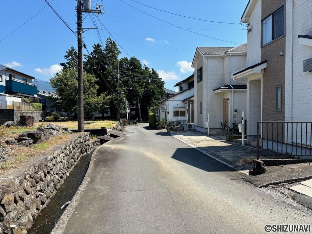 裾野市石脇 中古住宅