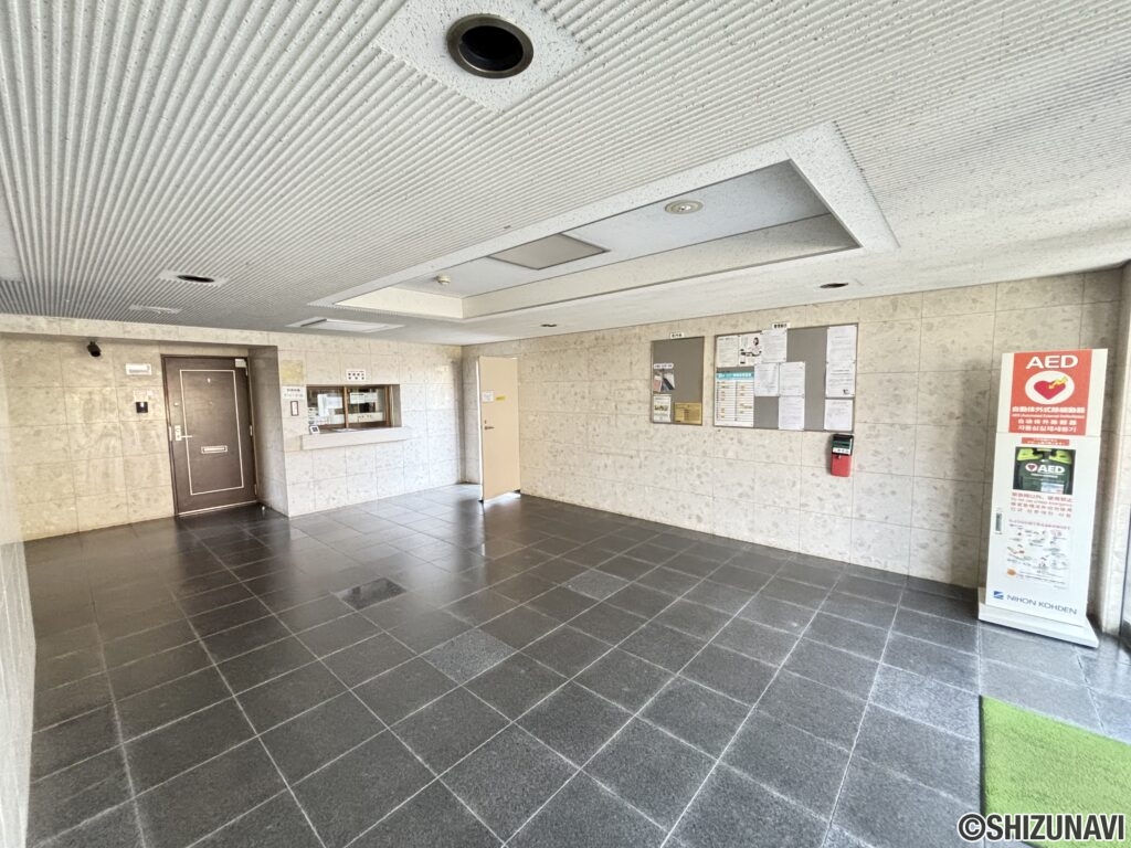 シャルマンコーポ塚本　エントランス内