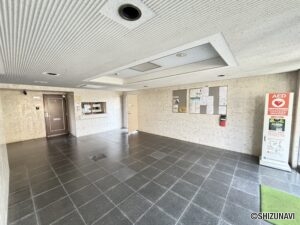 シャルマンコーポ塚本　エントランス内