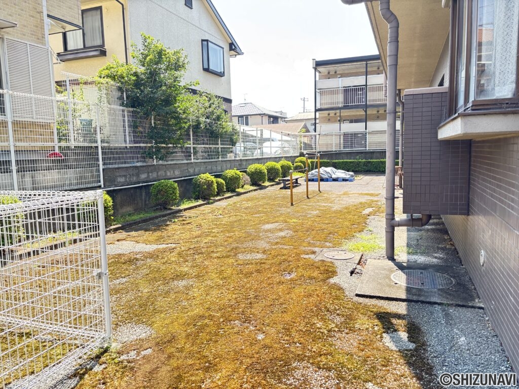 シャルマンコーポ塚本　敷地4
