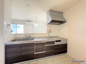 駿河区中吉田の中古住宅の画像