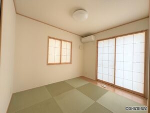 駿河区中吉田の中古住宅の画像