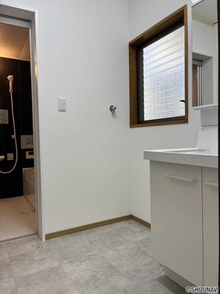 富士市大淵　4LDK　中古住宅の画像