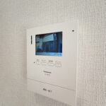 テレビインターホン付の為、急な来客時にも安心です♪