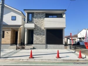 【2025年11月完成予定】浜松市中央区篠ケ瀬町　2棟　4LDKの物件画像