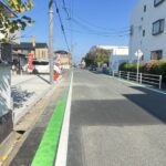 前面道路(南側から撮影)