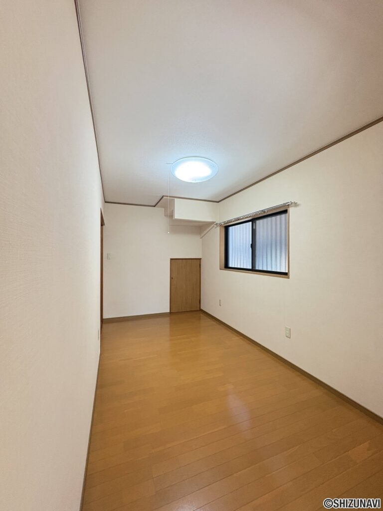 静岡市葵区大岩3丁目　4SLDK　中古戸建の画像
