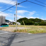 現地（前面道路から）