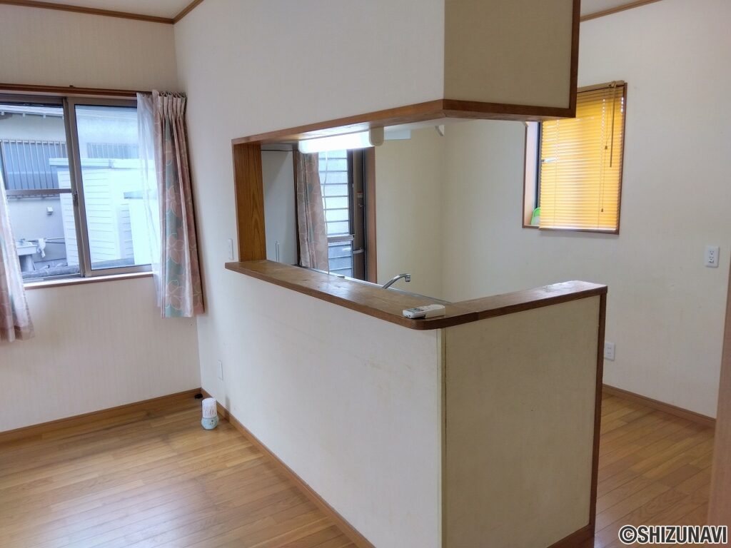 富士市川成島　中古住宅　室内