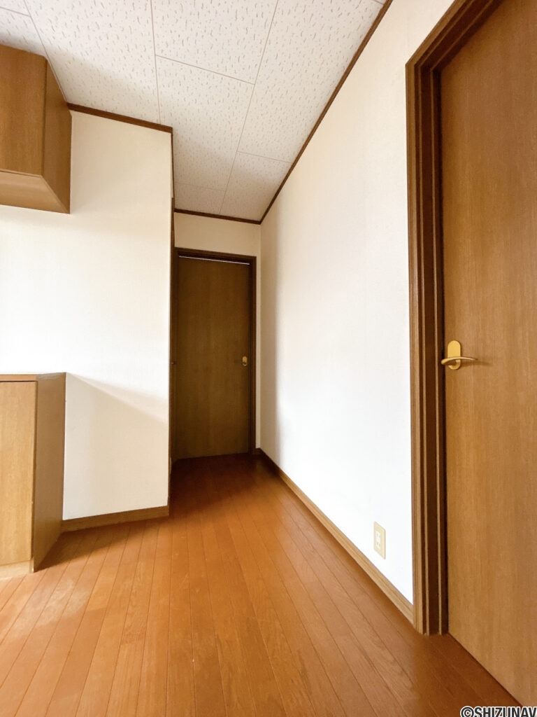 【2階廊下】