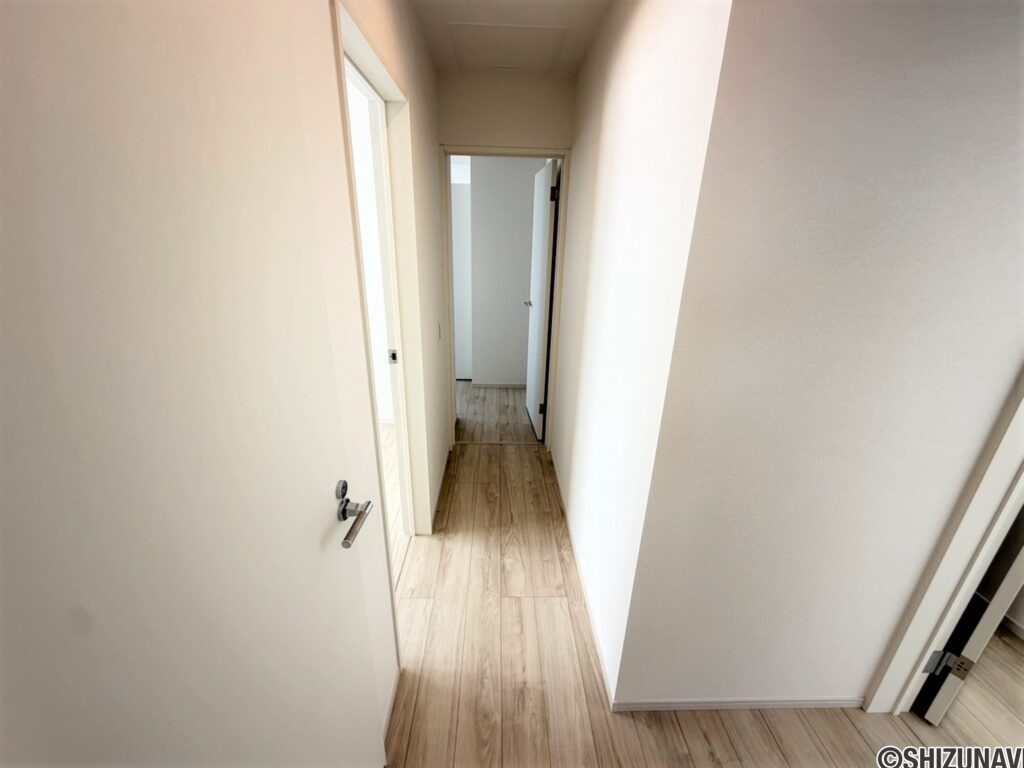 1号棟　2階廊下