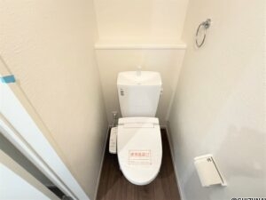 １号棟　１階トイレシャワートイレ付きです