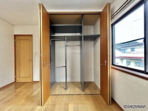 清水区草薙　洋室クローゼット