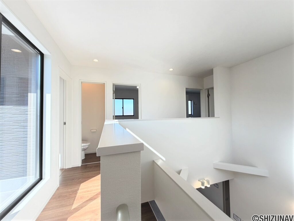 １号棟　２階廊下