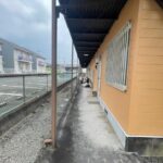 1階玄関前廊下です