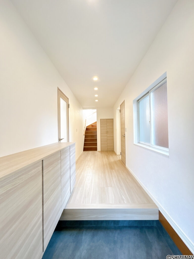 【リフォーム済み/1階廊下】
