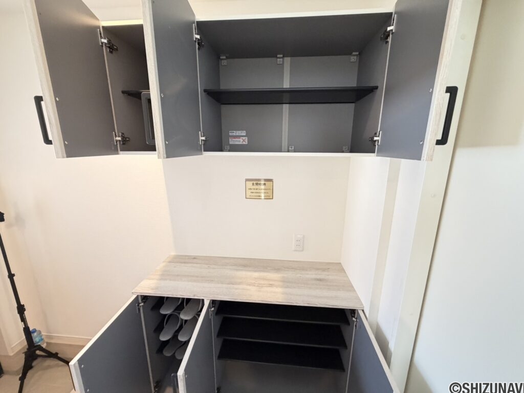 １号棟　玄関収納収納力〇