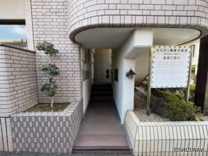マンション入口