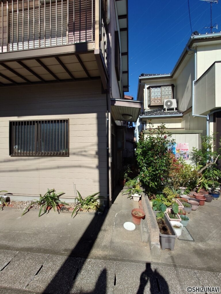 東隣地との境界