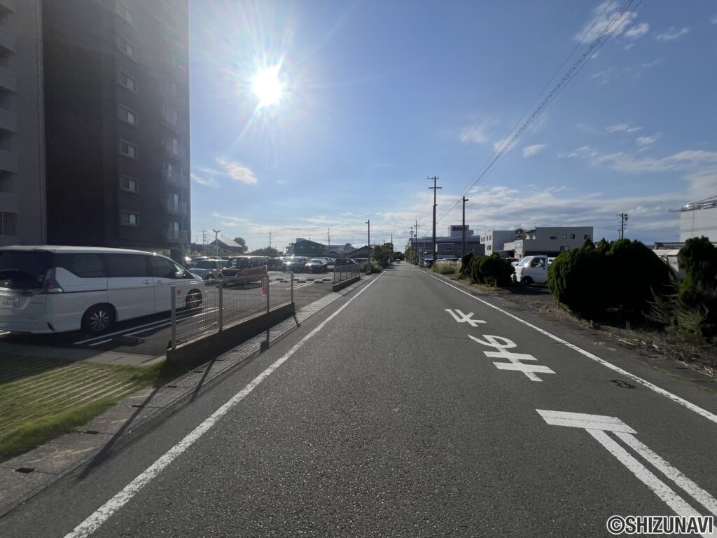 北側道路