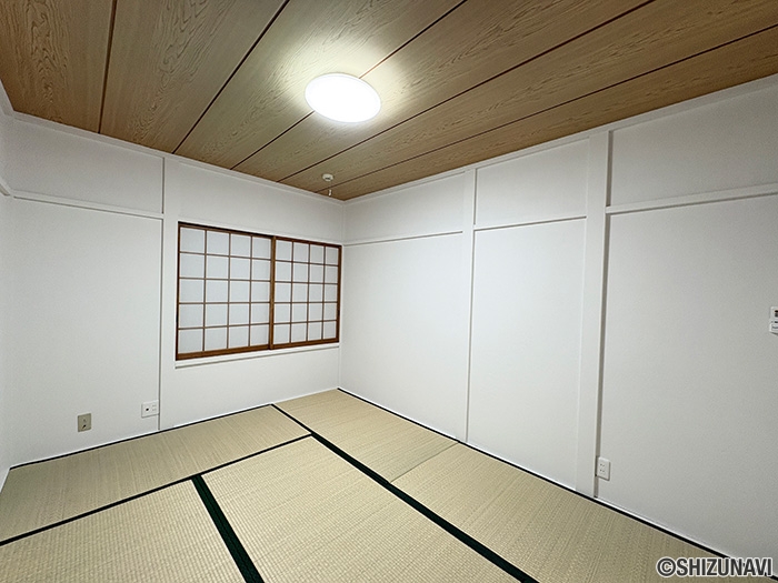 岩本「2階和室」畳は表替えしております