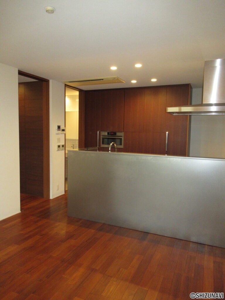 三島市徳倉三丁目 ヘーベルハウス 内観