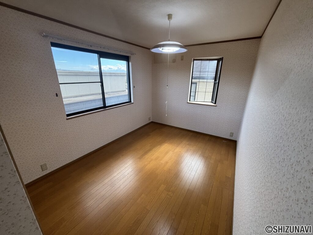 三島市若松町　戸建　内観