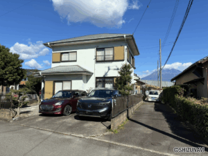 富士市松岡　中古住宅（岩松小学校・岩松中学校区）の物件画像