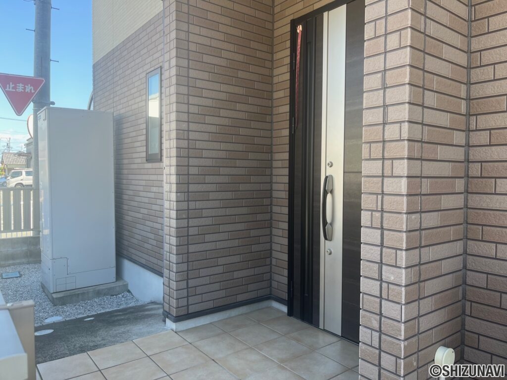 玄関外