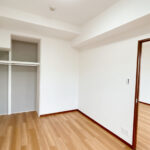 洋室東側オープン収納