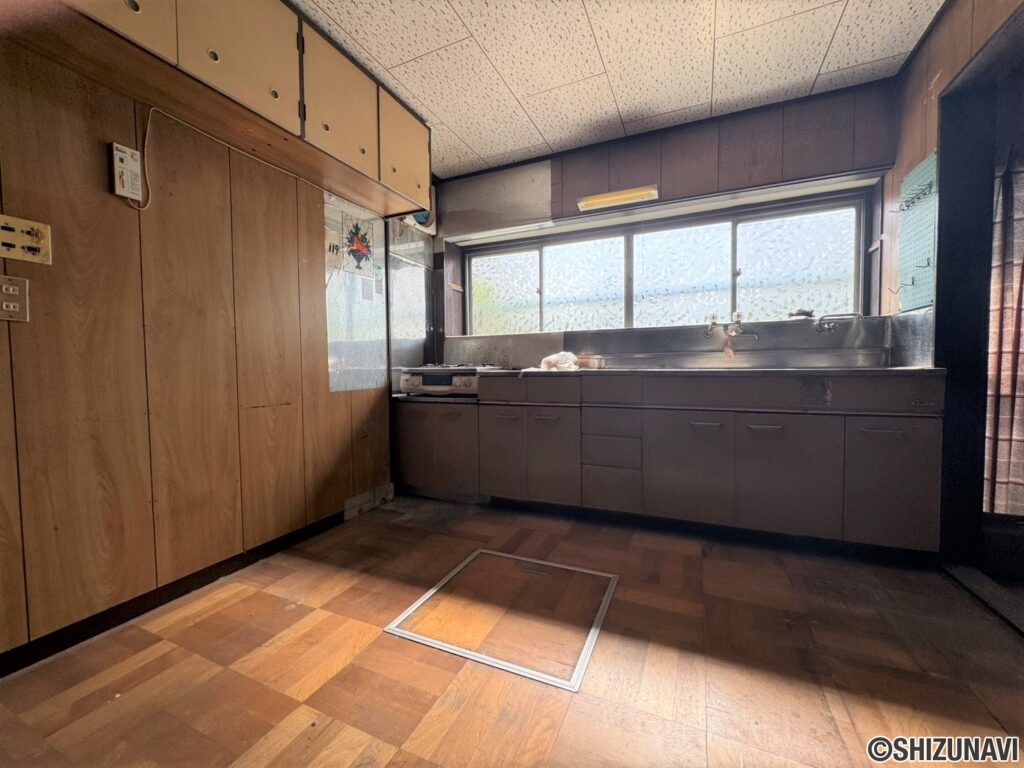 島田市祇園町　中古住宅の画像