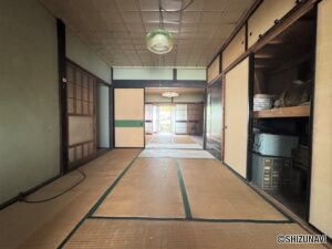 島田市祇園町　中古住宅の画像