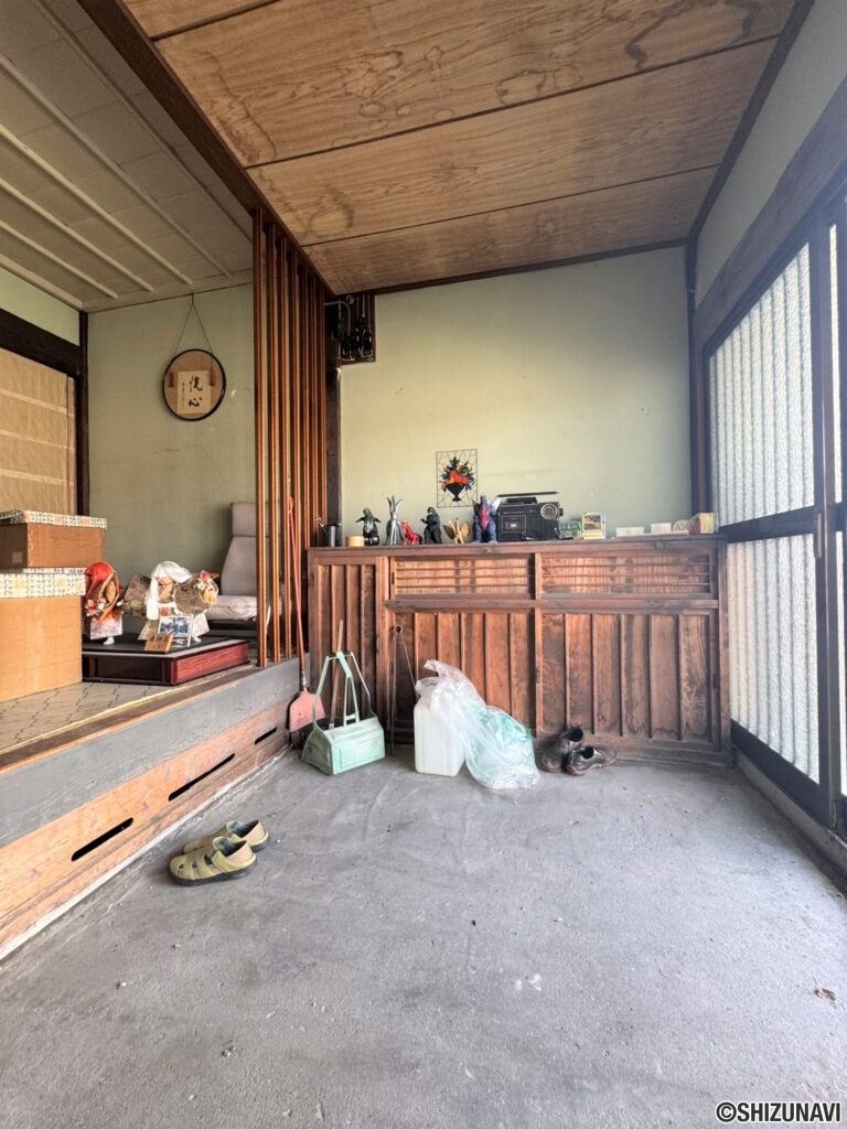 島田市祇園町　中古住宅の画像