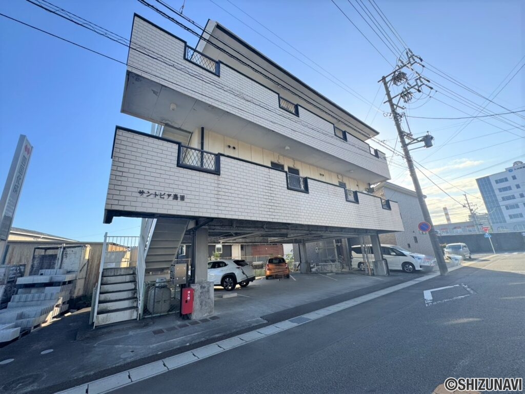 物件正面（左前より撮影）