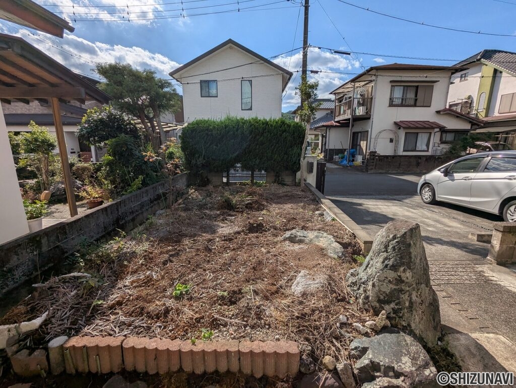 庭部分、家庭菜園もできます。