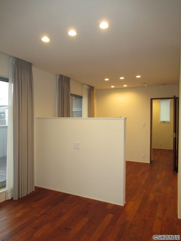 三島市徳倉三丁目 ヘーベルハウス 内観