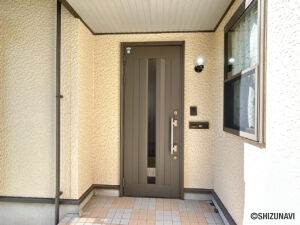 葵区幸庵新田　玄関