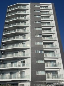 マンション　西側