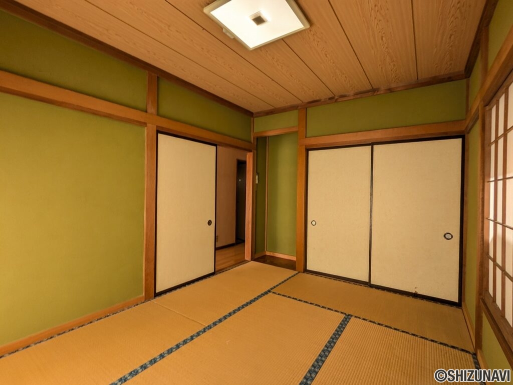 押し入れがあります。