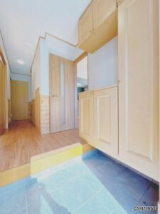 石坂【リフォーム後】玄関(内観)