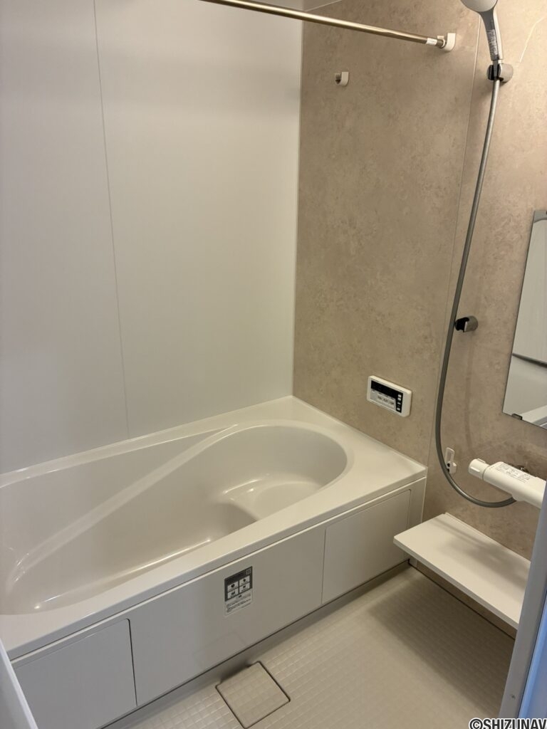 ４号棟　風呂場