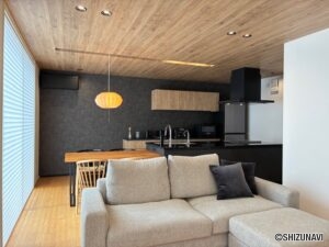 浜松市中央区笠井新田町　築浅住宅　長期優良住宅　の物件画像