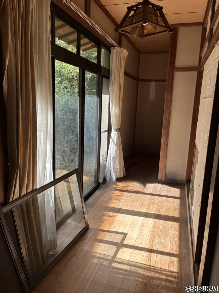 縁側