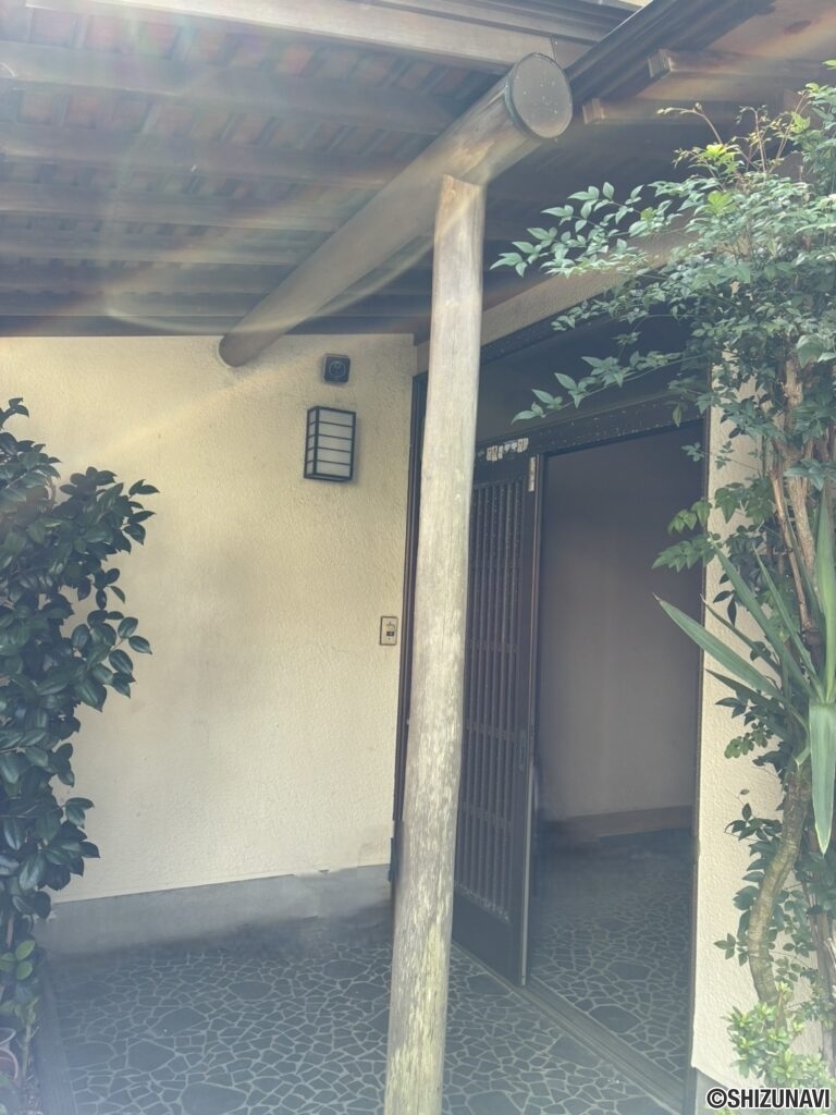 玄関（外部分）