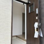 D号棟　玄関入口